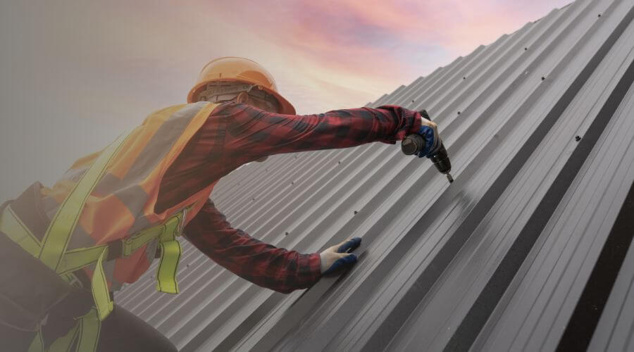 Professional gutter cleaning in Saint Patrick, MO
